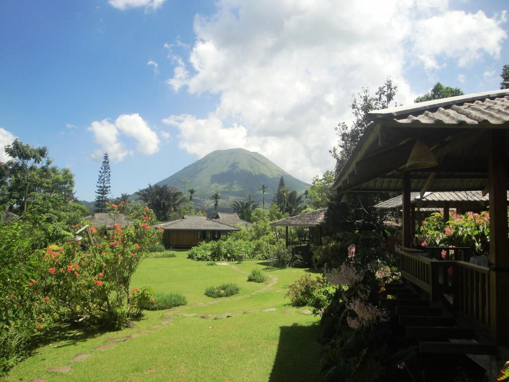 Gardenia Country Inn Tomohon الغرفة الصورة